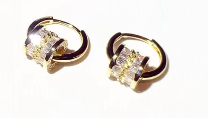 Round Shiny Gold Earrings