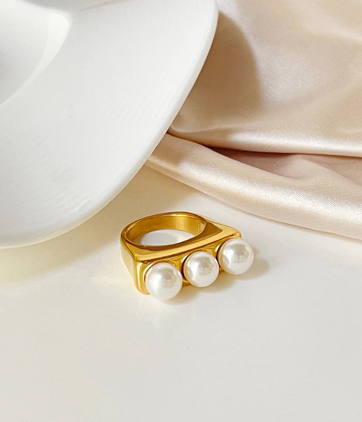 Triple Large Pearl Ring